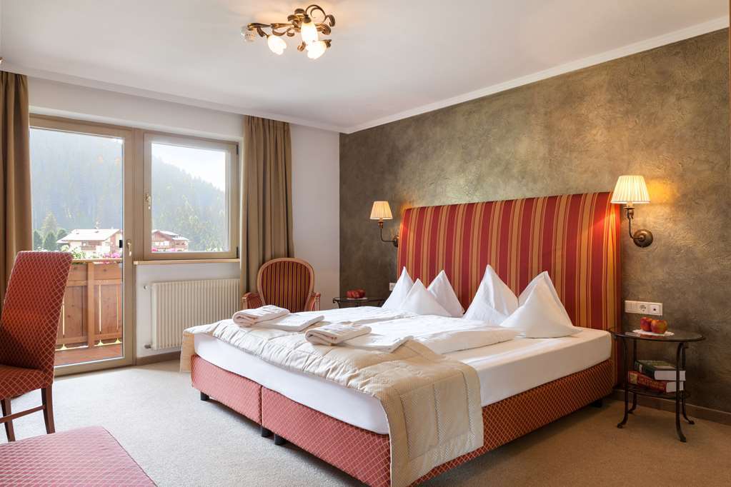 Og Granvara Relais And Spa Selva di Val Gardena Ruang foto